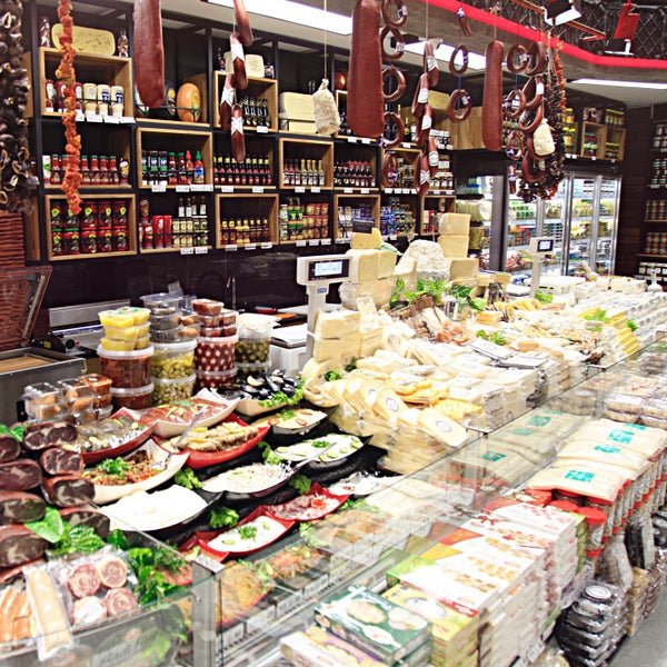 What Products Can You Find in an Arabic Grocery Store in Etobicoke