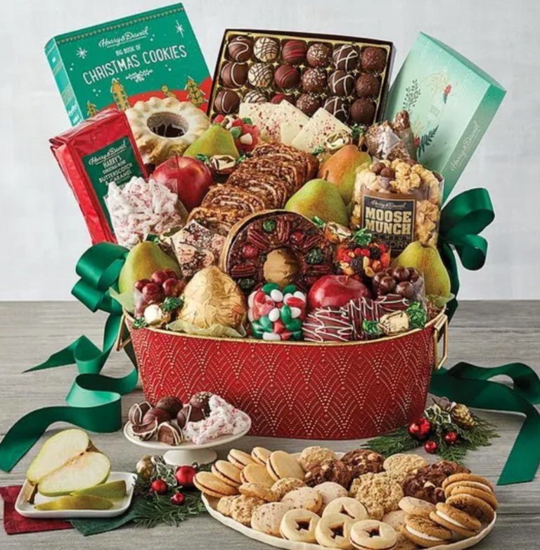 Creative Ways to Fill Empty Gift Baskets in Toronto