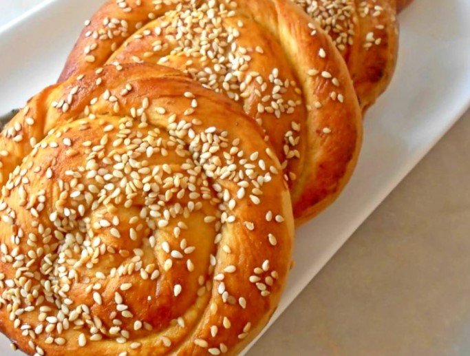 Where to Find Halal Bakery Near Me in Etobicoke