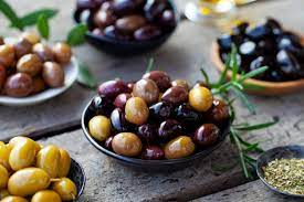 Raw Olives